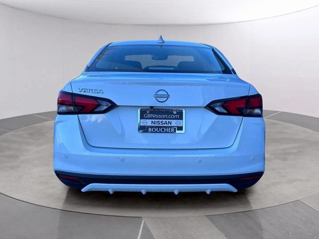 2025 Nissan Versa 1.6 SV San Clemente CA