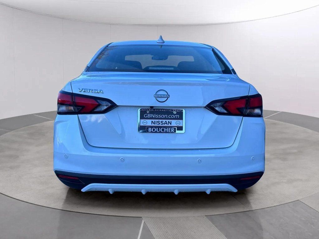 2025 Nissan Versa 1.6 SV San Clemente CA