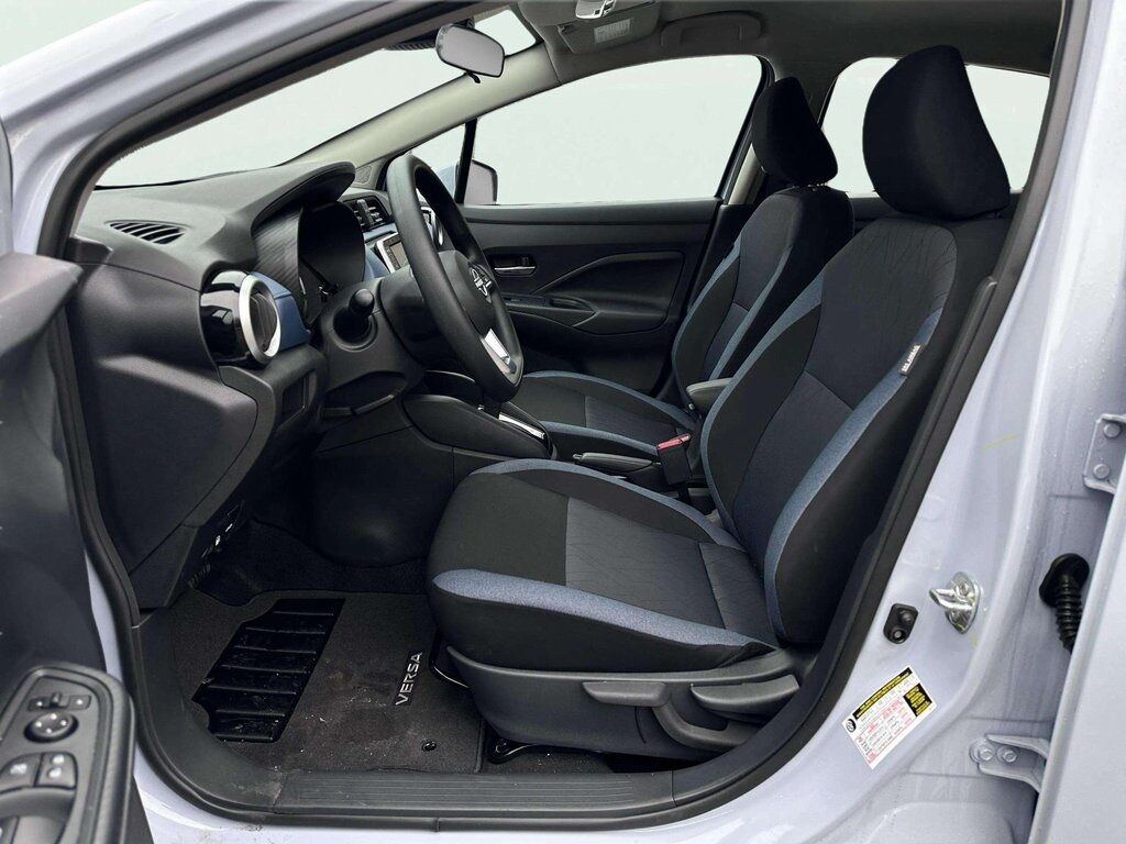 2025 Nissan Versa 1.6 SV San Clemente CA