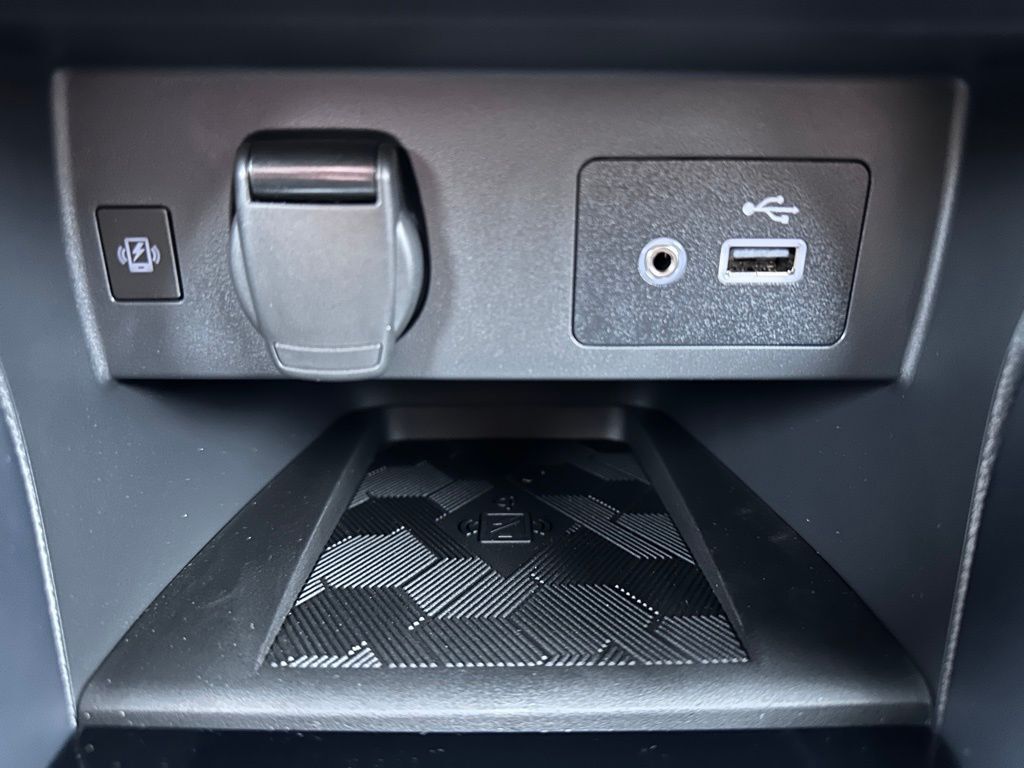 2025 Nissan Versa 1.6 SV San Clemente CA