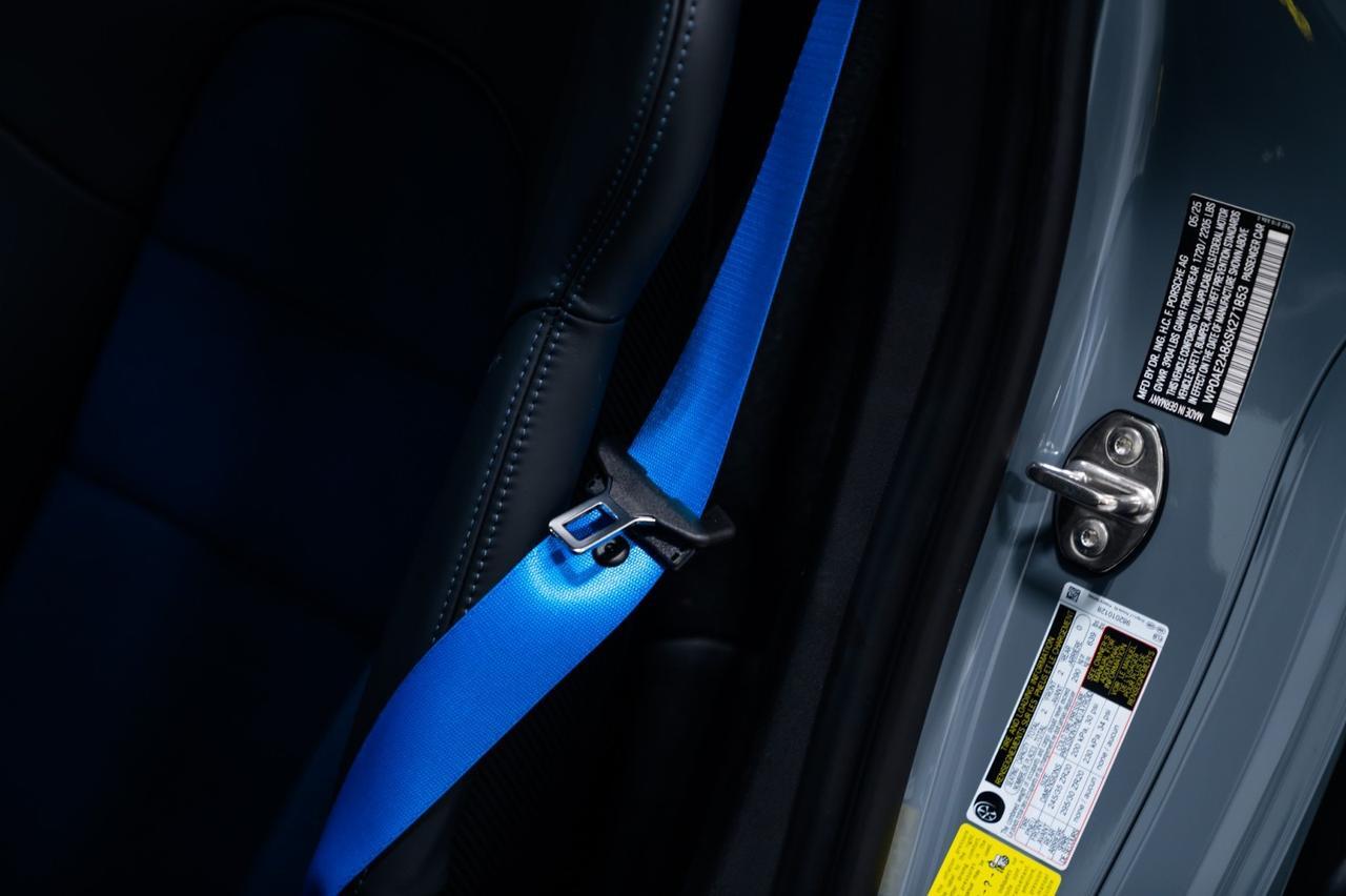 2025 Porsche 718 Cayman GT4 RS Brentwood TN 2025 Porsche 718 Cayman GT4 RS Brentwood TN