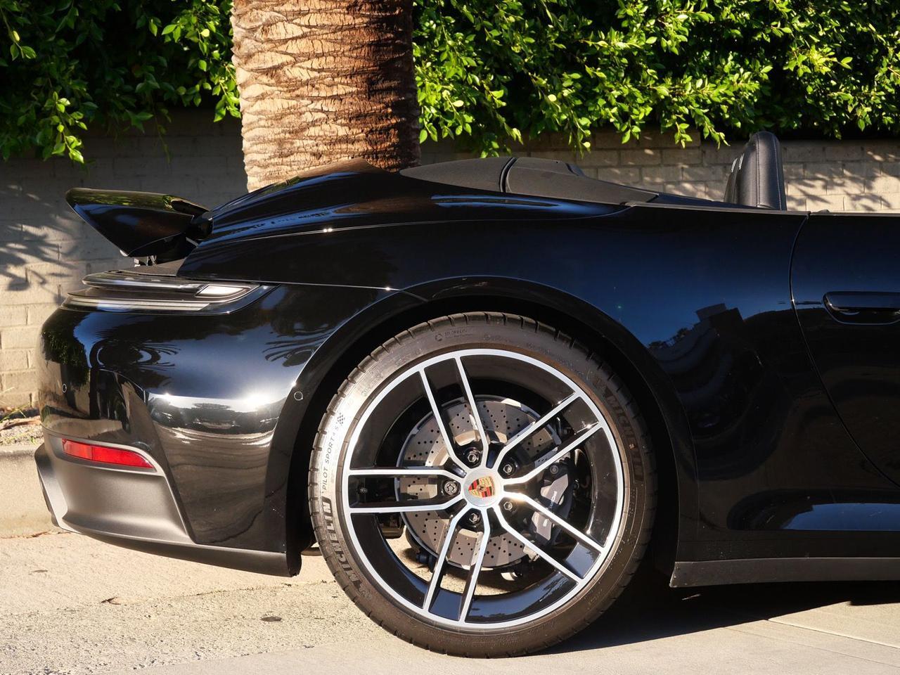 2025 Porsche 911 Carrera Carrera Lawrence KS