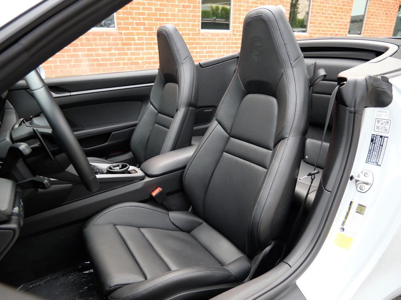 2025 Porsche 911 Carrera Carrera Lawrence KS