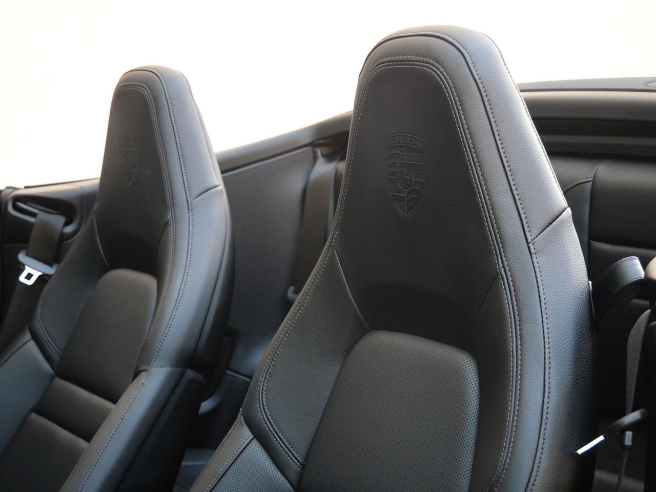 2025 Porsche 911 Carrera Carrera Lawrence KS