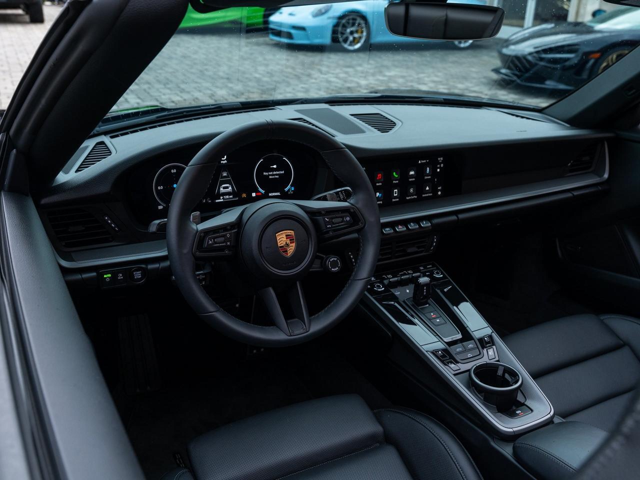 2025 Porsche 911 Carrera Carrera Lawrence KS