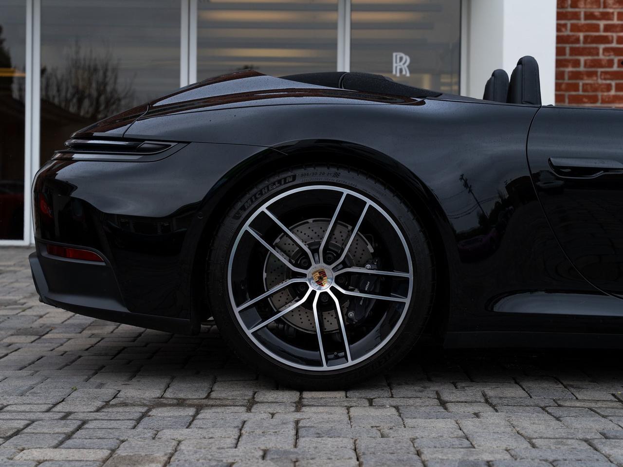 2025 Porsche 911 Carrera Carrera Lawrence KS