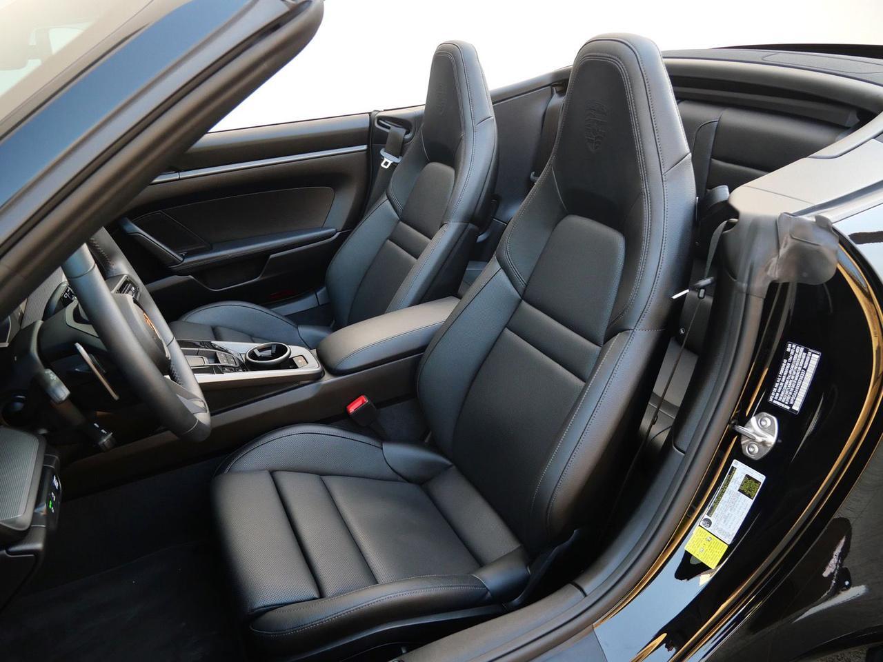 2025 Porsche 911 Carrera Carrera Lawrence KS