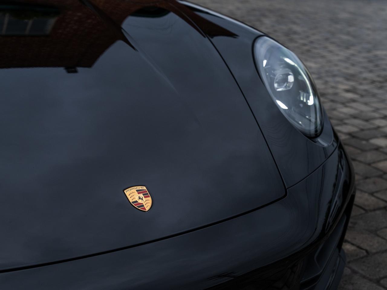 2025 Porsche 911 Carrera Carrera Lawrence KS