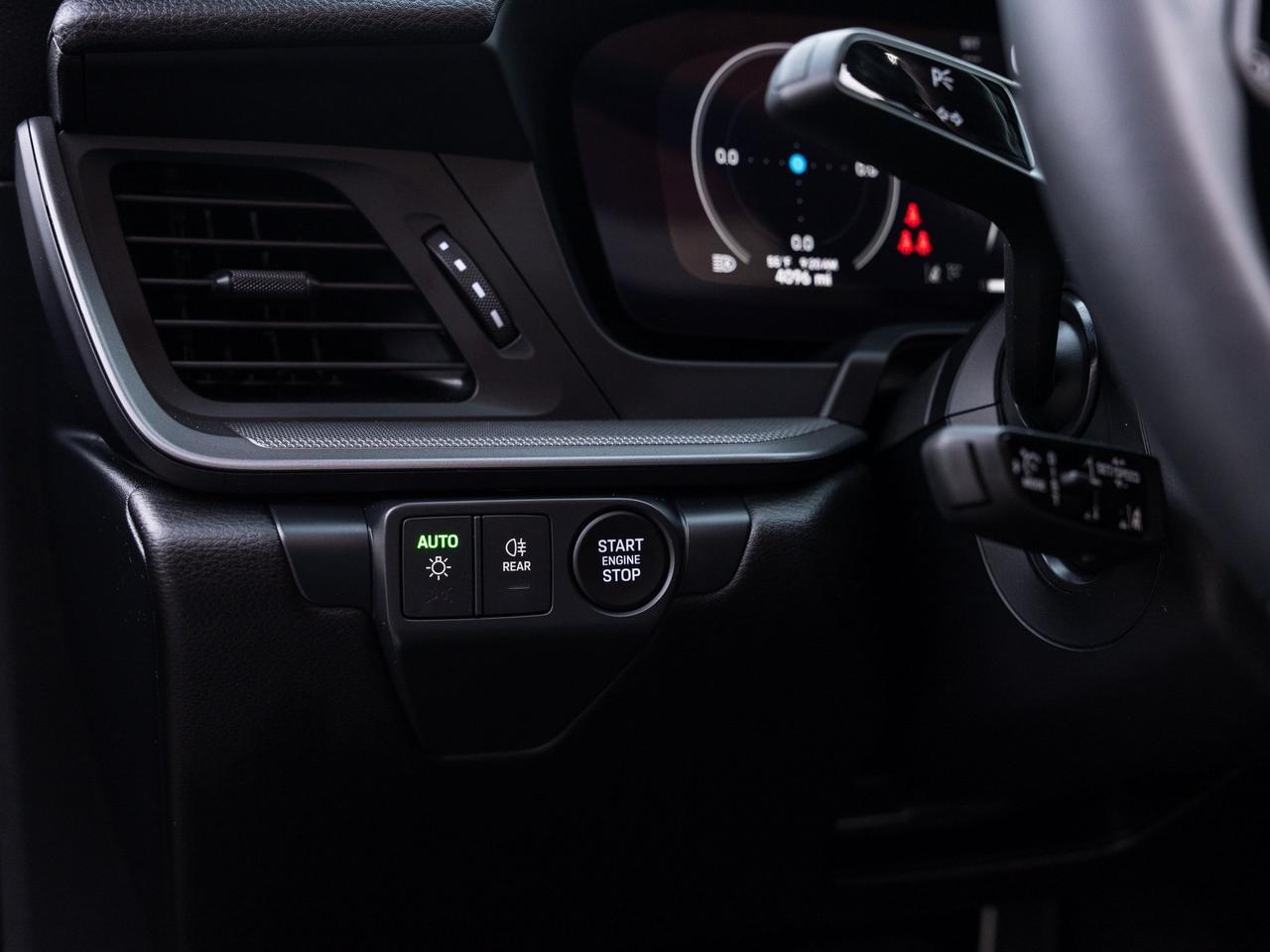 2025 Porsche 911 Carrera Carrera Lawrence KS