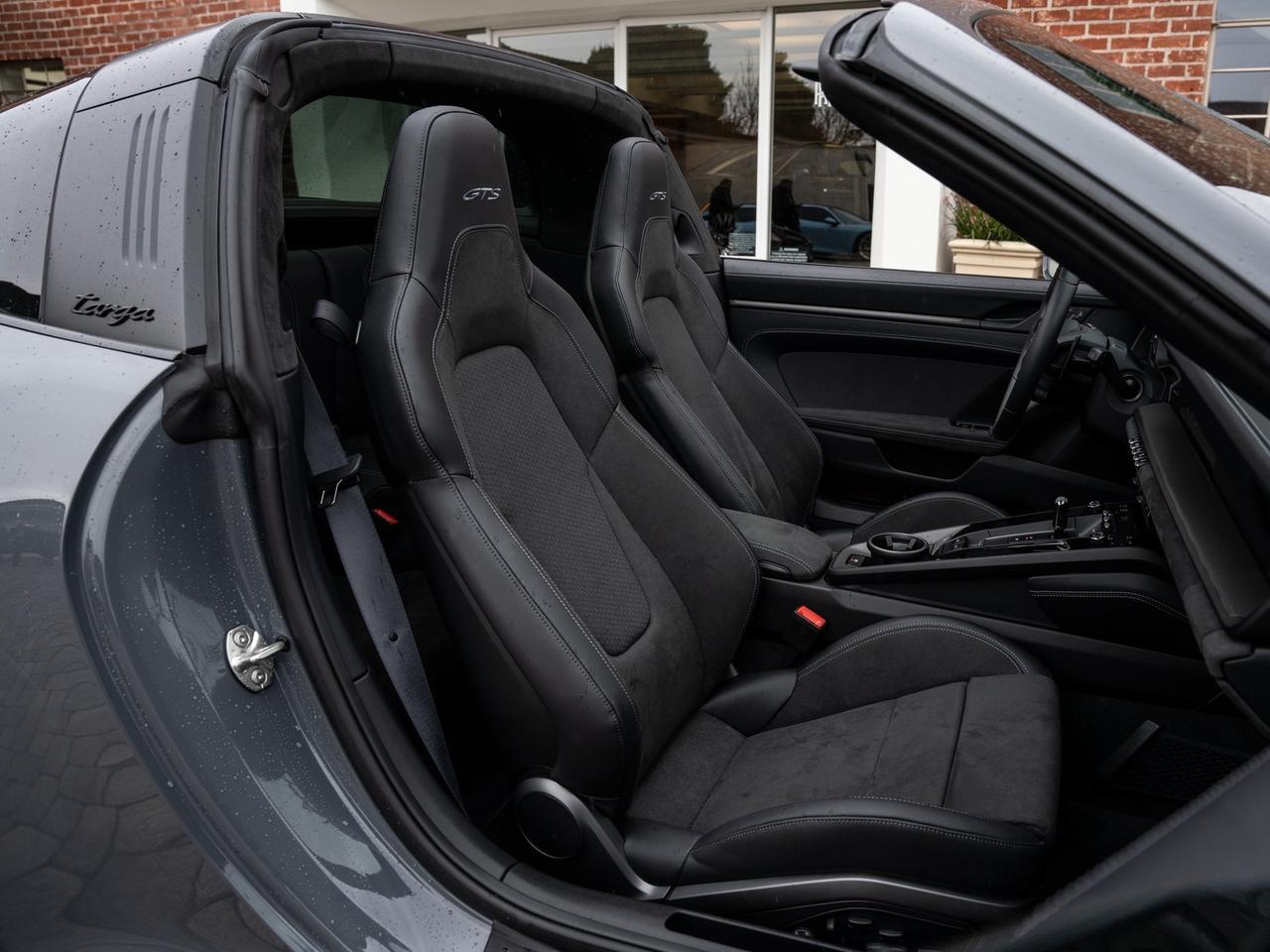 2025 Porsche 911 Targa 4 GTS Targa 4 GTS Lawrence KS