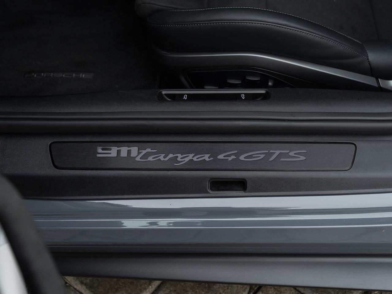 2025 Porsche 911 Targa 4 GTS Targa 4 GTS Lawrence KS