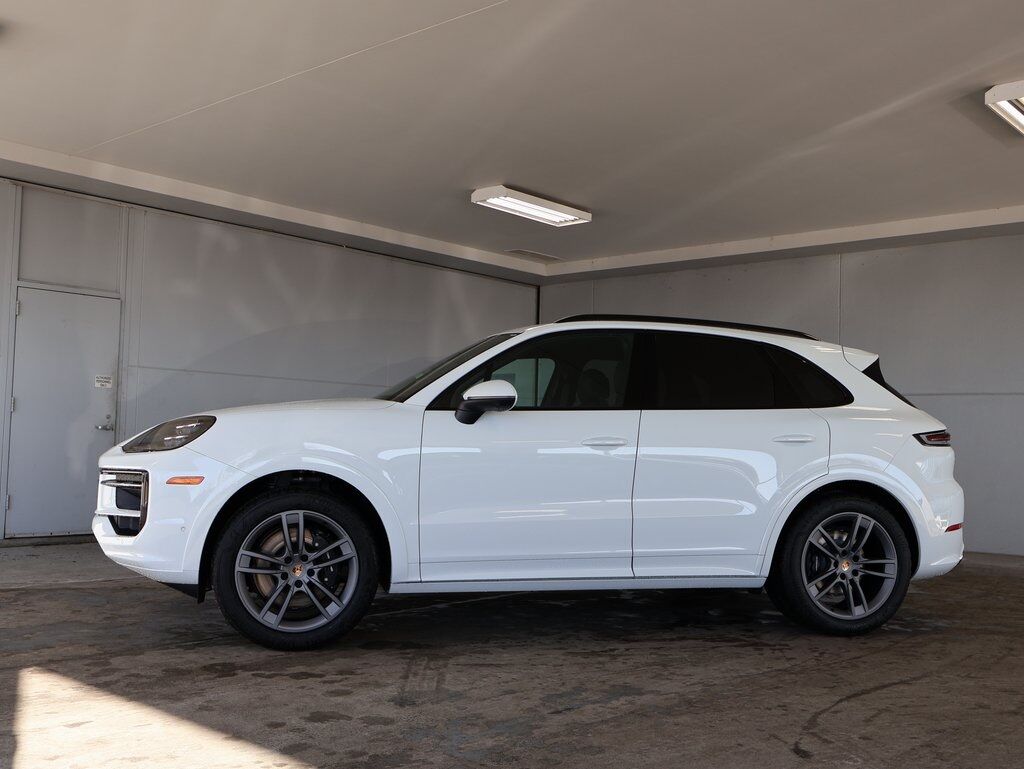 2025 Porsche Cayenne