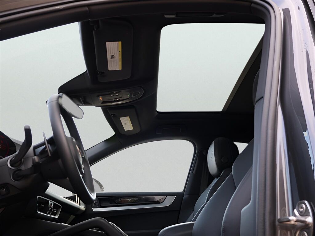 2025 Porsche Cayenne Coupe San Clemente CA