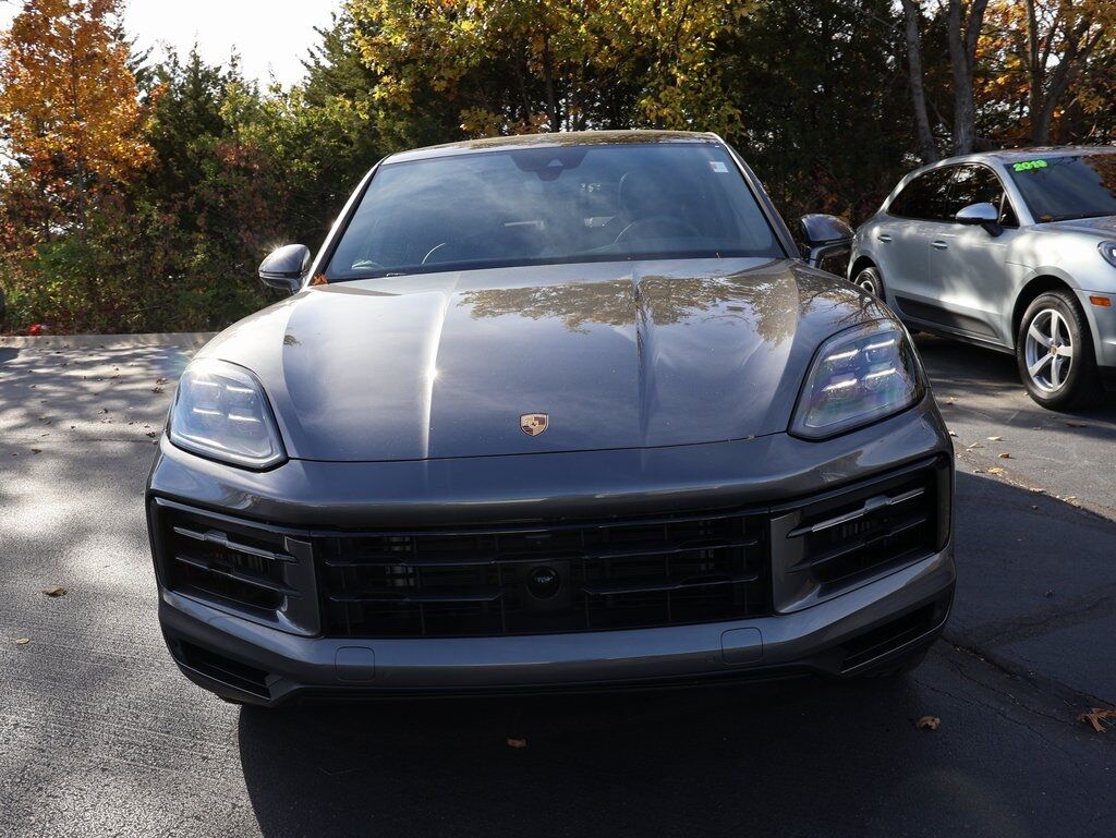 2025 Porsche Cayenne Coupe