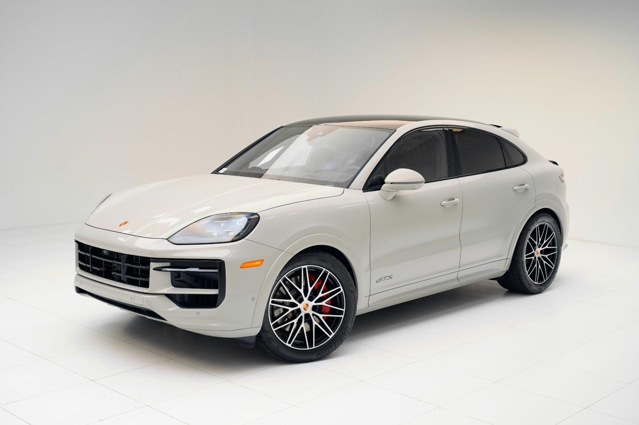 2025 Porsche Cayenne GTS Coupe 2025 Porsche Cayenne GTS Coupe
