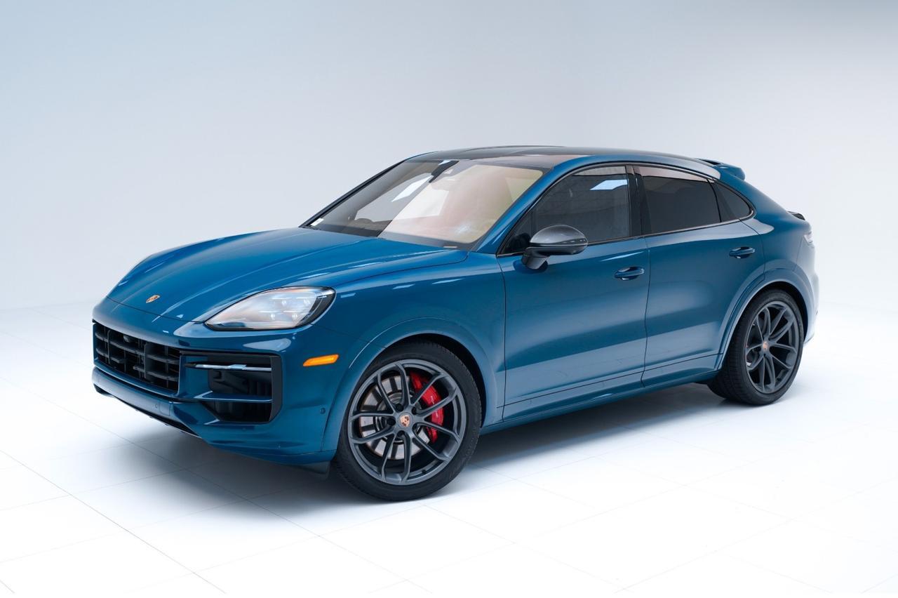 2025 Porsche Cayenne GTS Coupe 2025 Porsche Cayenne GTS Coupe