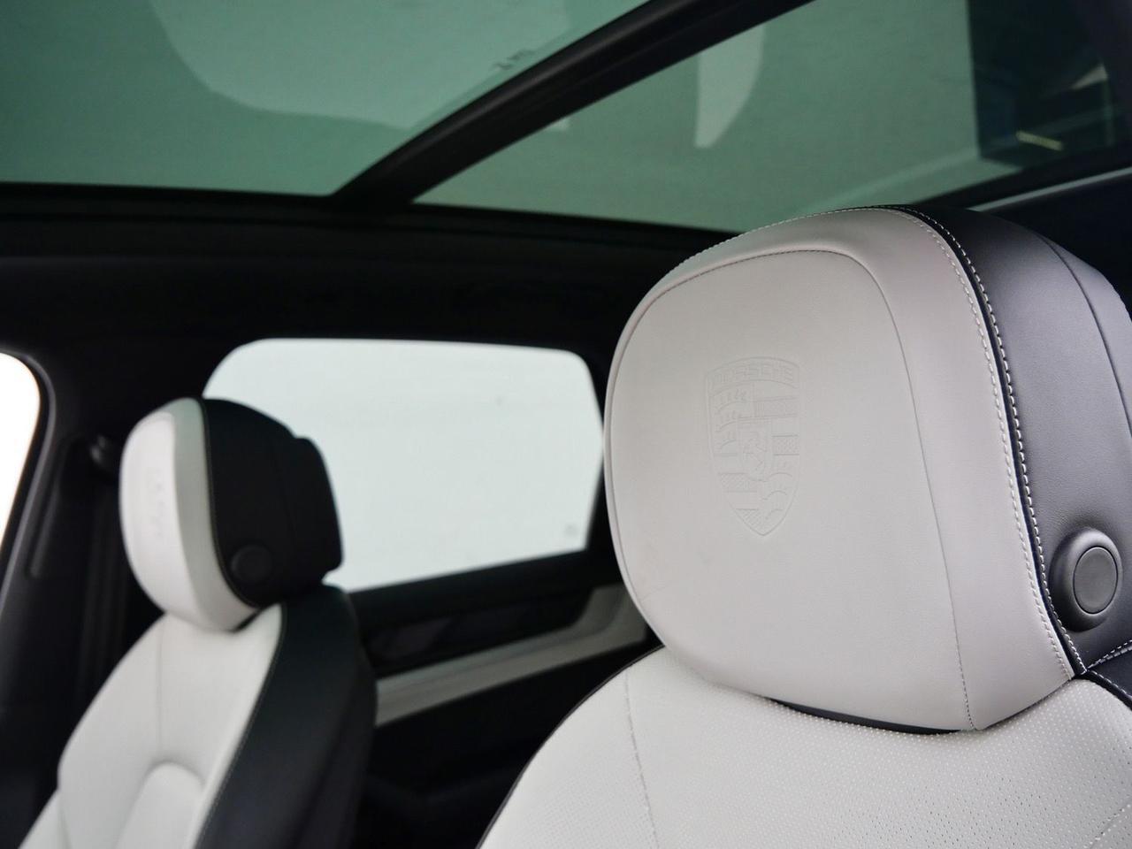 2025 Porsche Cayenne S S Lawrence KS