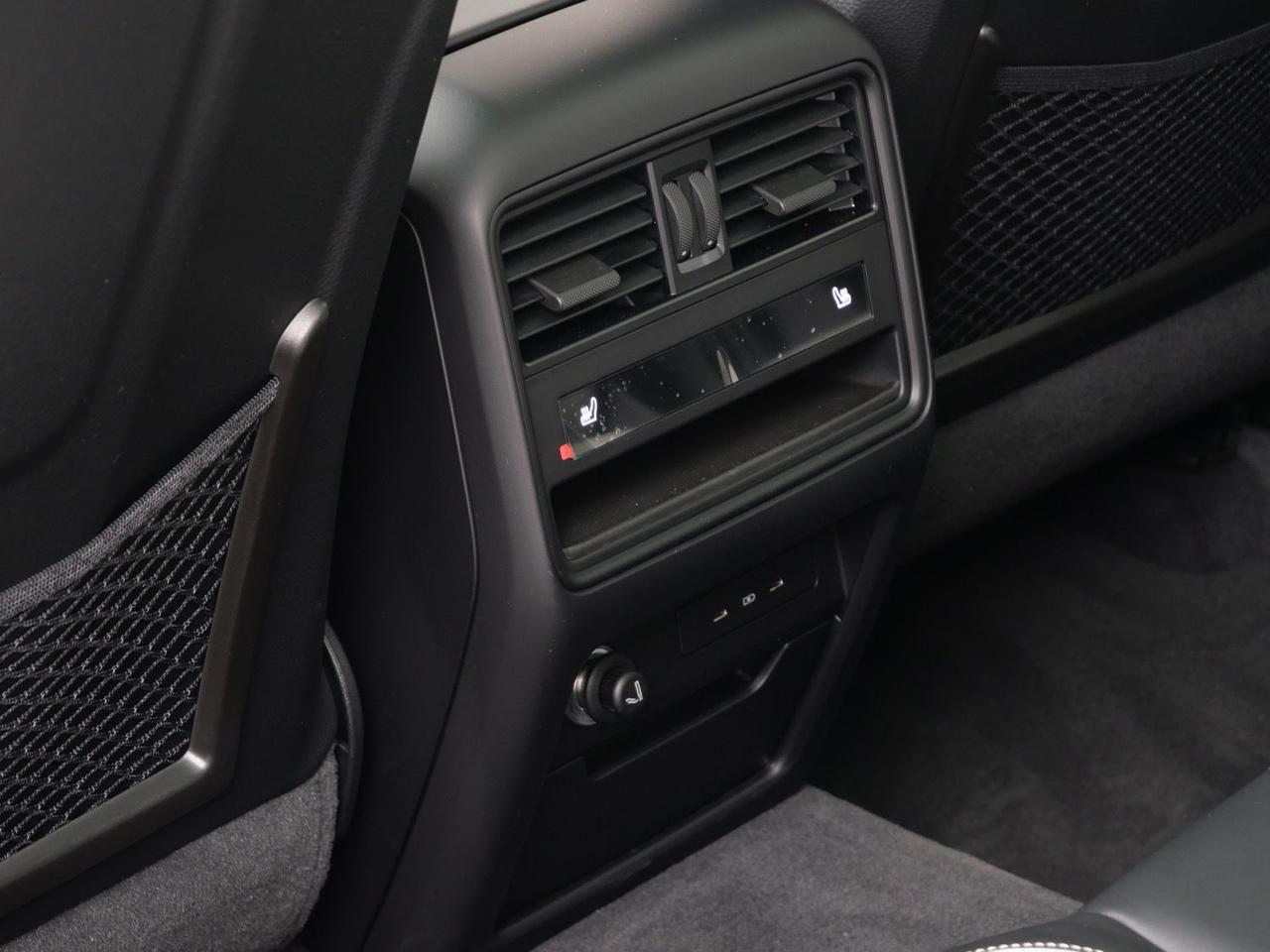 2025 Porsche Cayenne S S Lawrence KS