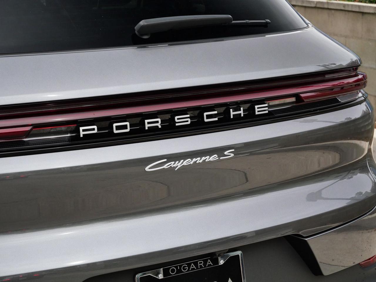 2025 Porsche Cayenne S S Lawrence KS