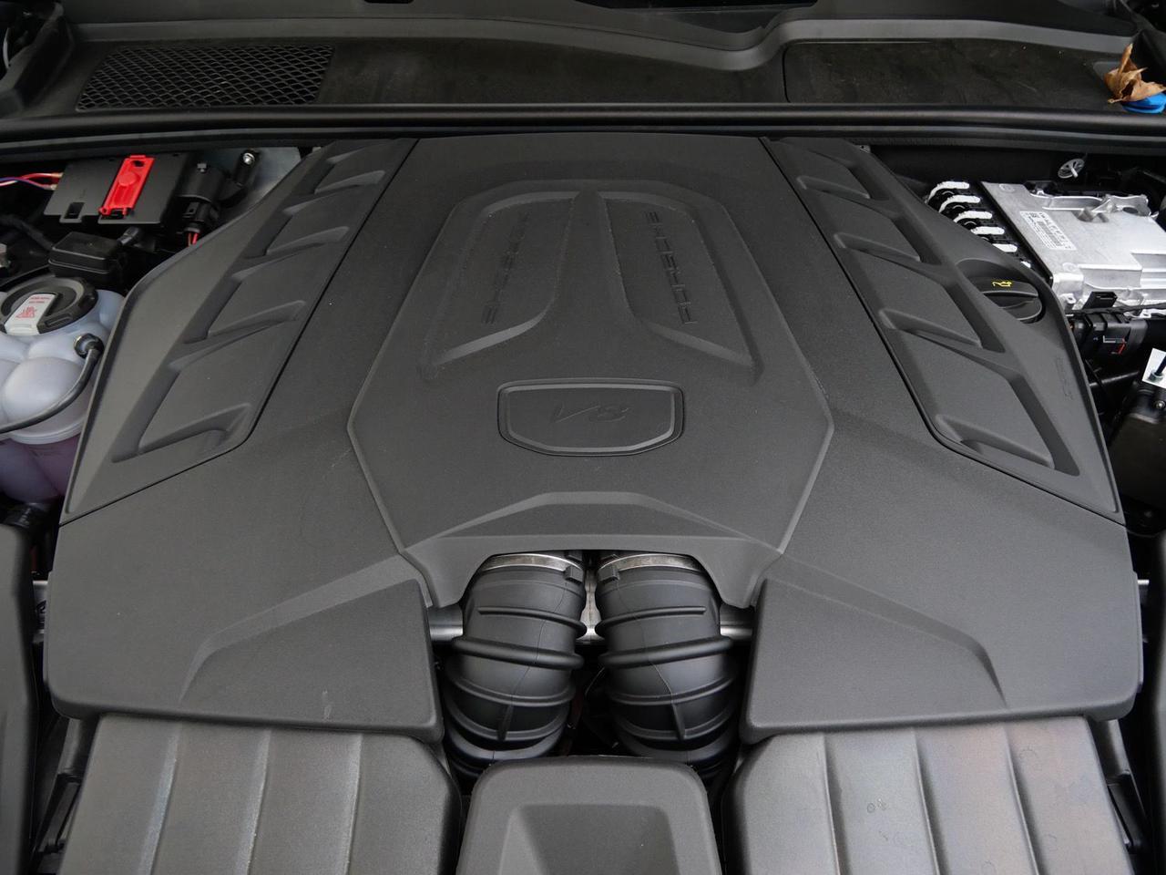 2025 Porsche Cayenne S S Lawrence KS