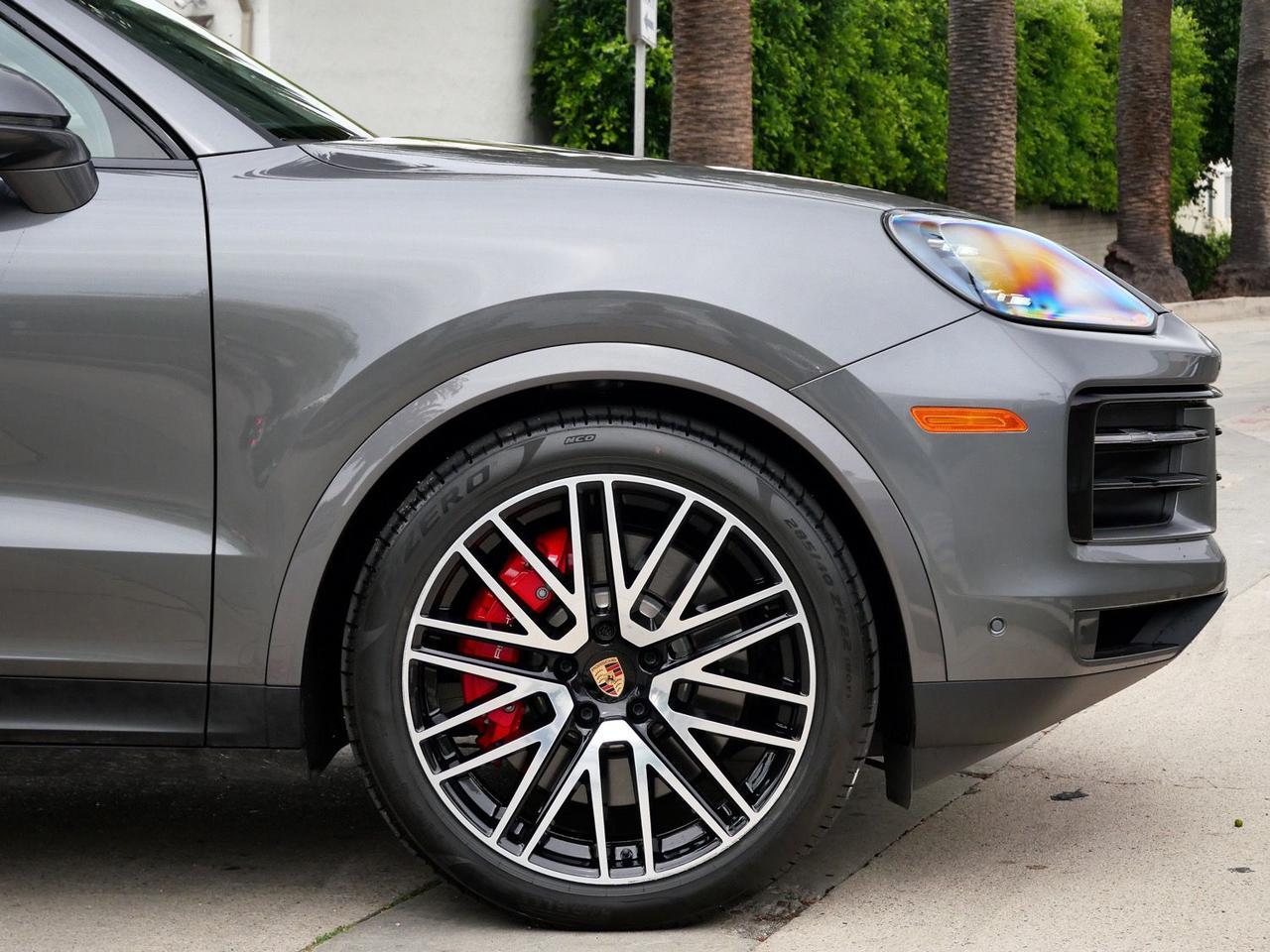 2025 Porsche Cayenne S S Lawrence KS