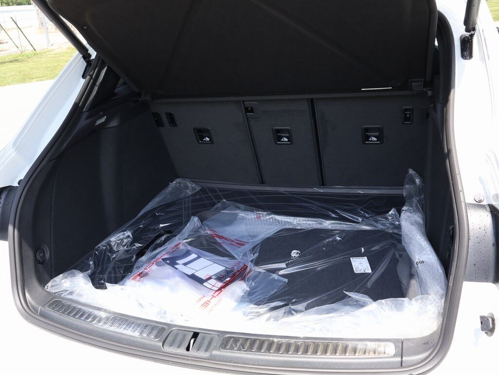 2025 Porsche Macan San Clemente CA