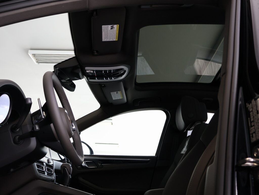 2025 Porsche Macan San Clemente CA