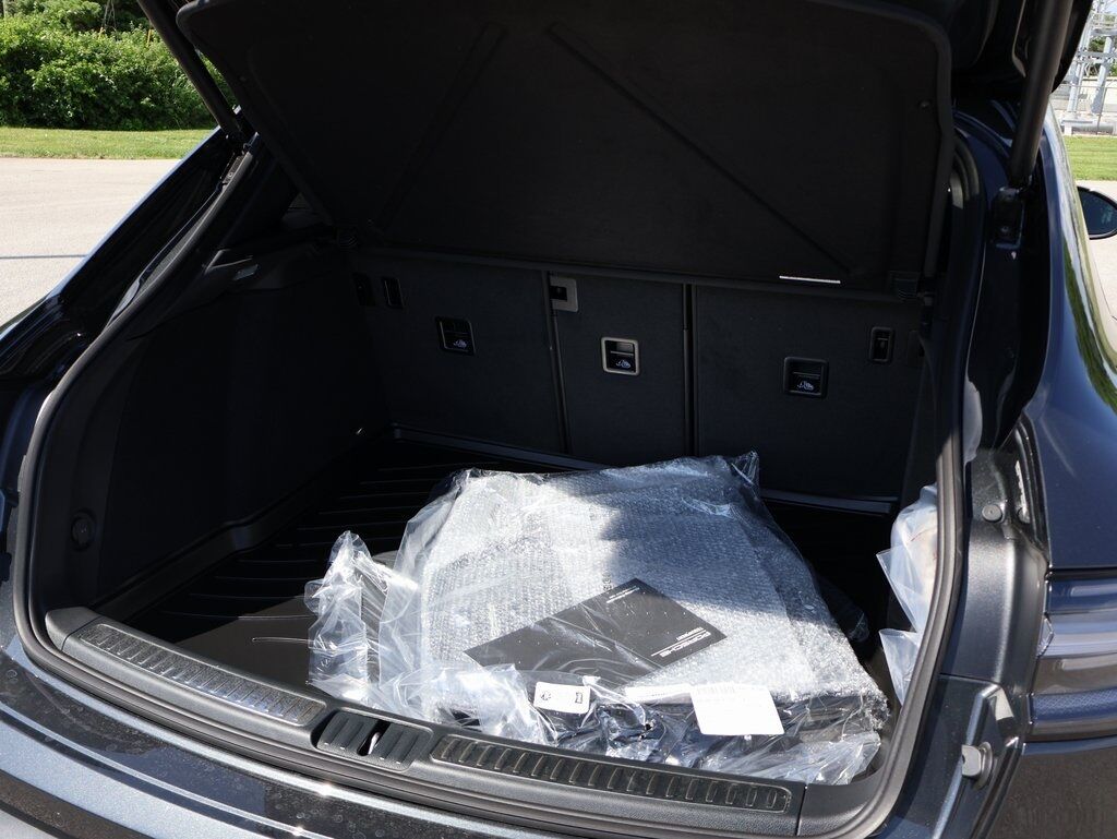 2025 Porsche Macan San Clemente CA