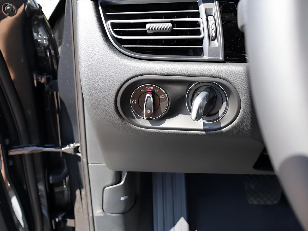 2025 Porsche Macan San Clemente CA