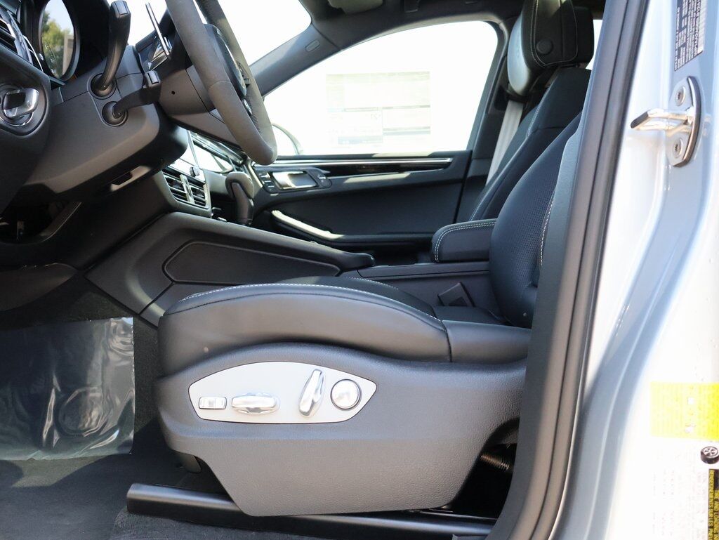 2025 Porsche Macan San Clemente CA