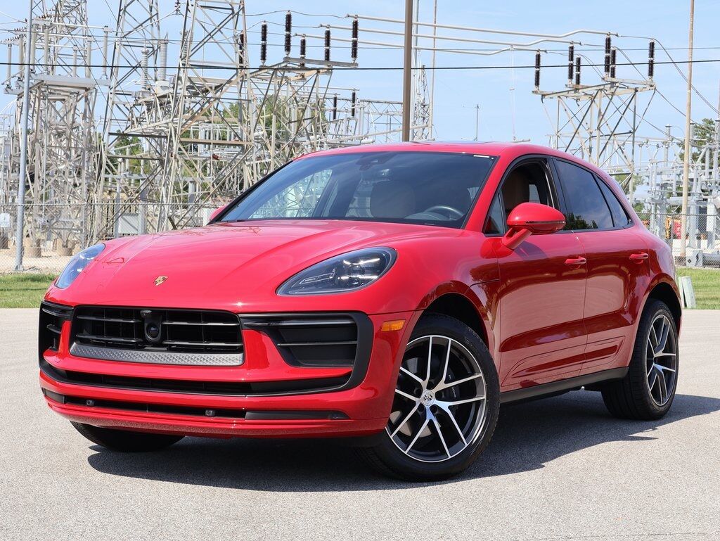 2025 Porsche Macan