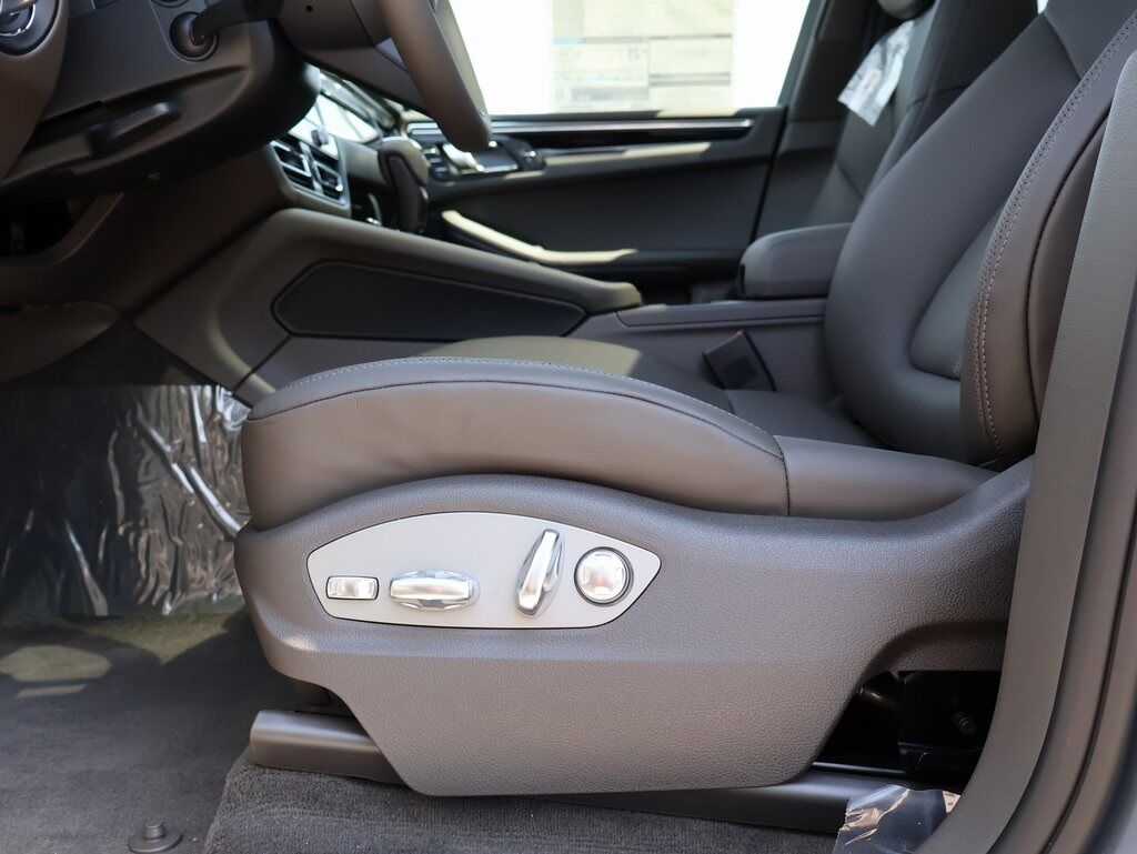 2025 Porsche Macan San Clemente CA