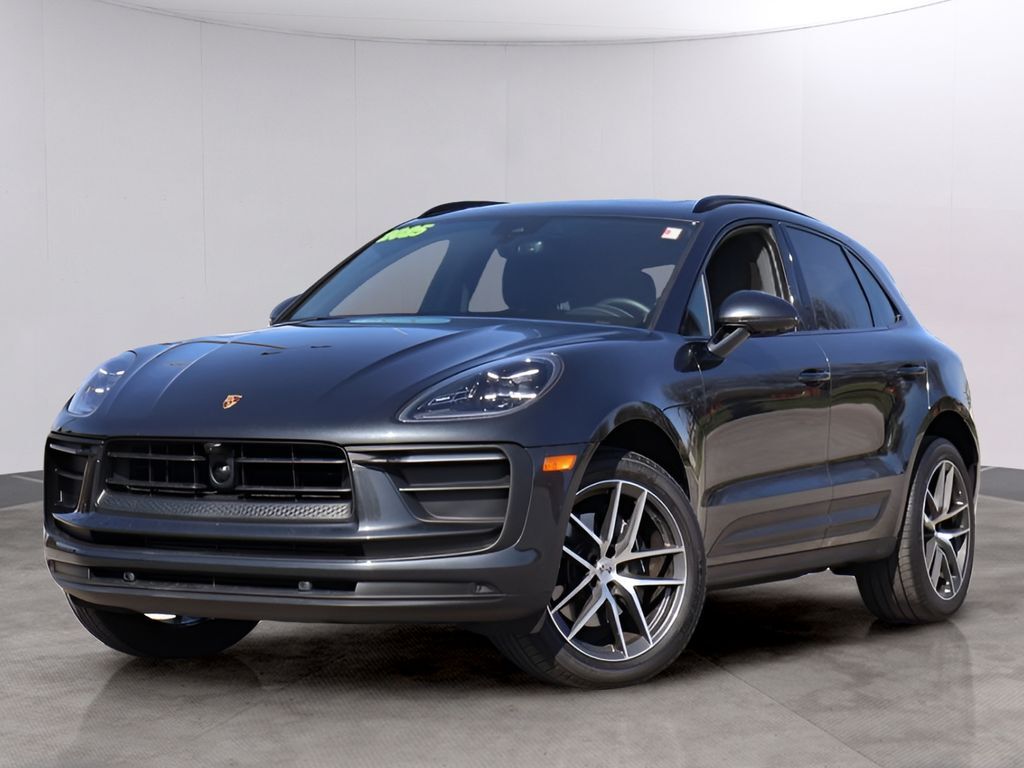 2025 Porsche Macan