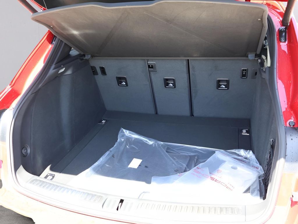 2025 Porsche Macan San Clemente CA