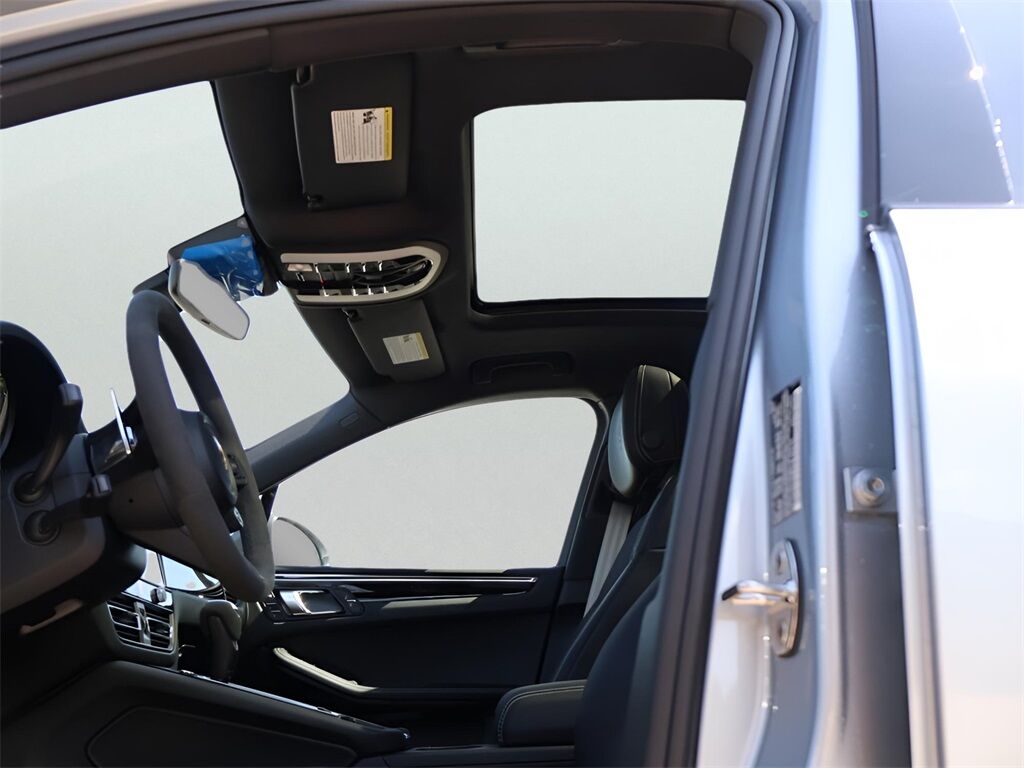 2025 Porsche Macan San Clemente CA