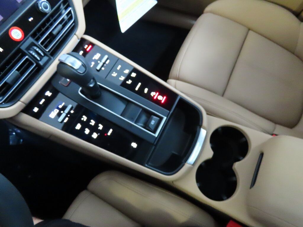 2025 Porsche Macan San Clemente CA