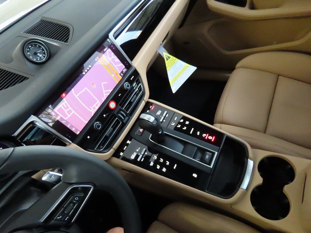 2025 Porsche Macan San Clemente CA
