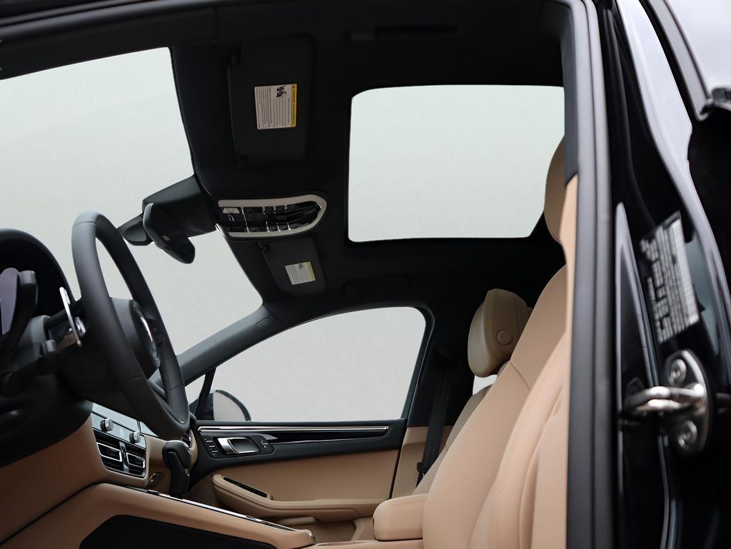 2025 Porsche Macan San Clemente CA