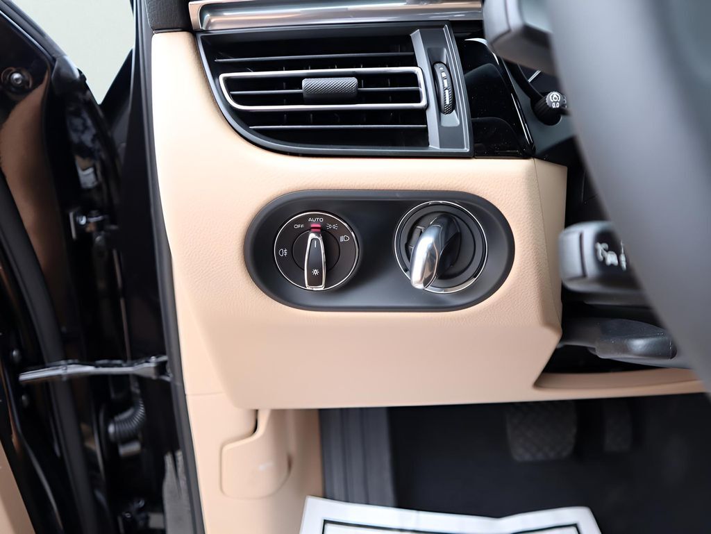 2025 Porsche Macan San Clemente CA