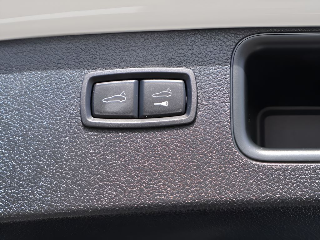 2025 Porsche Macan San Clemente CA