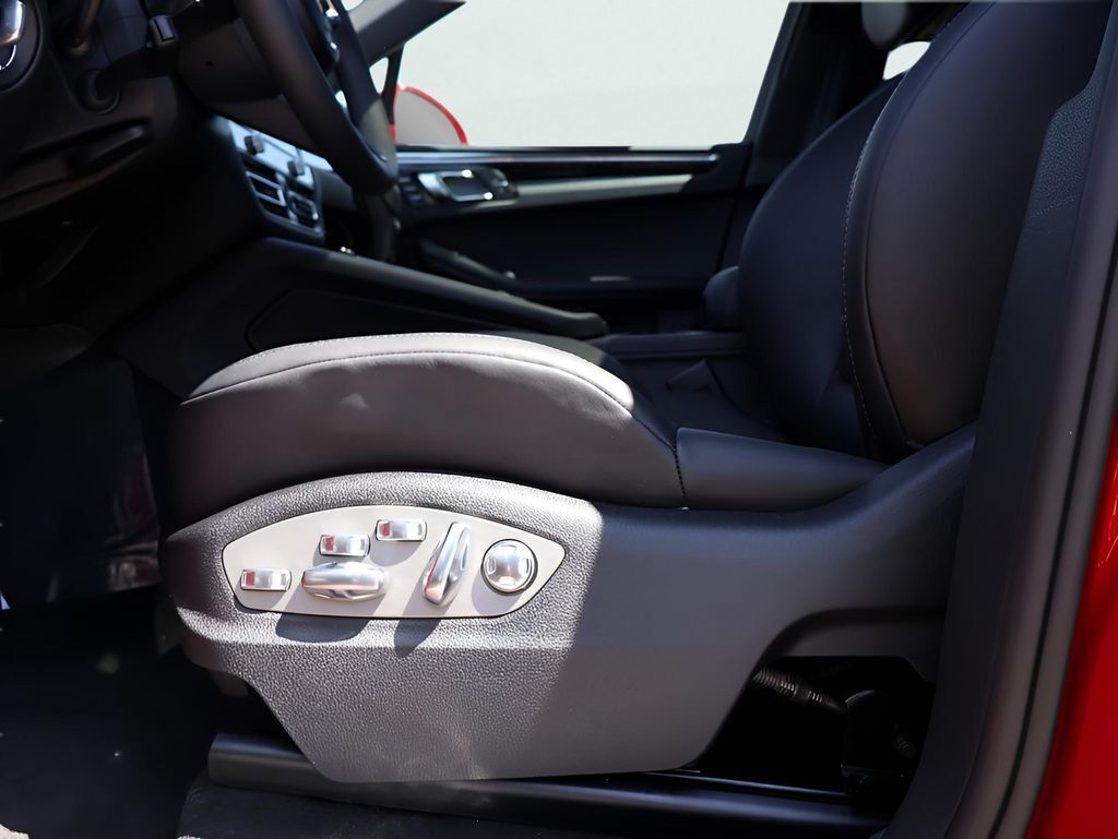 2025 Porsche Macan San Clemente CA