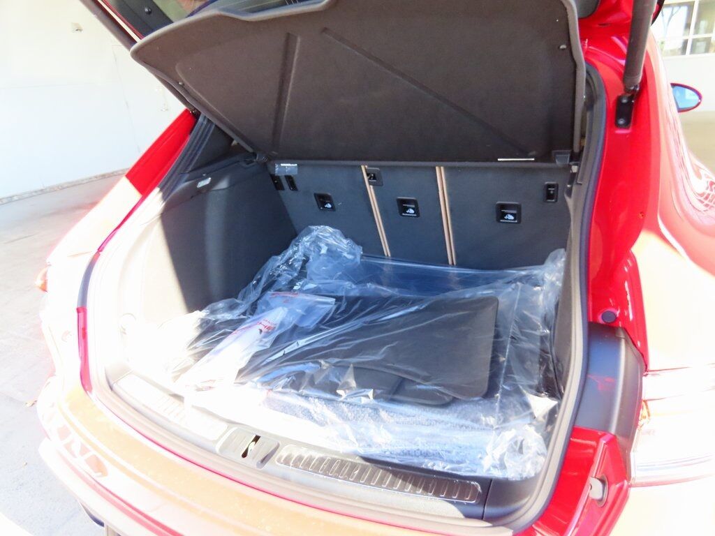 2025 Porsche Macan San Clemente CA
