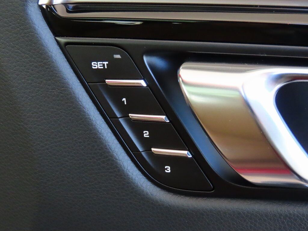2025 Porsche Macan San Clemente CA
