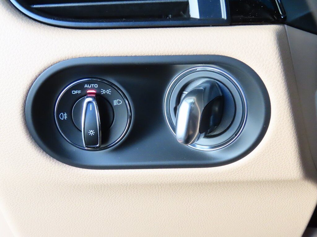 2025 Porsche Macan San Clemente CA