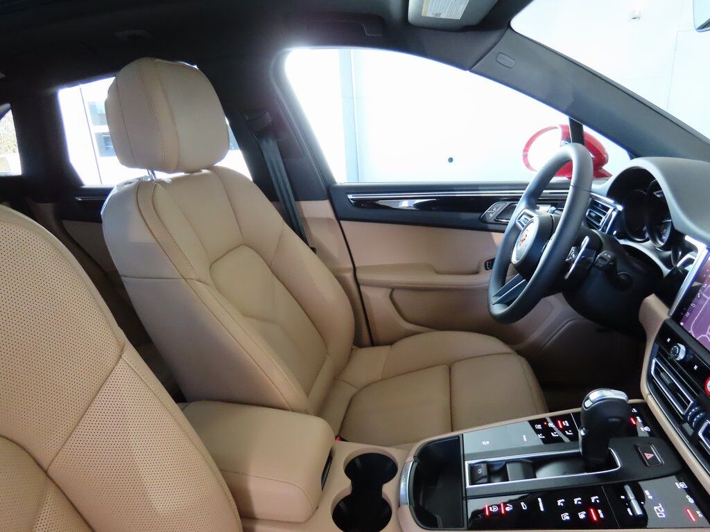 2025 Porsche Macan San Clemente CA