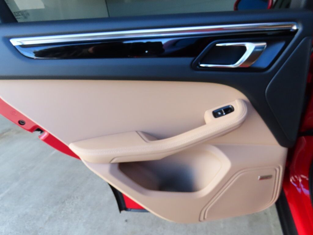 2025 Porsche Macan San Clemente CA