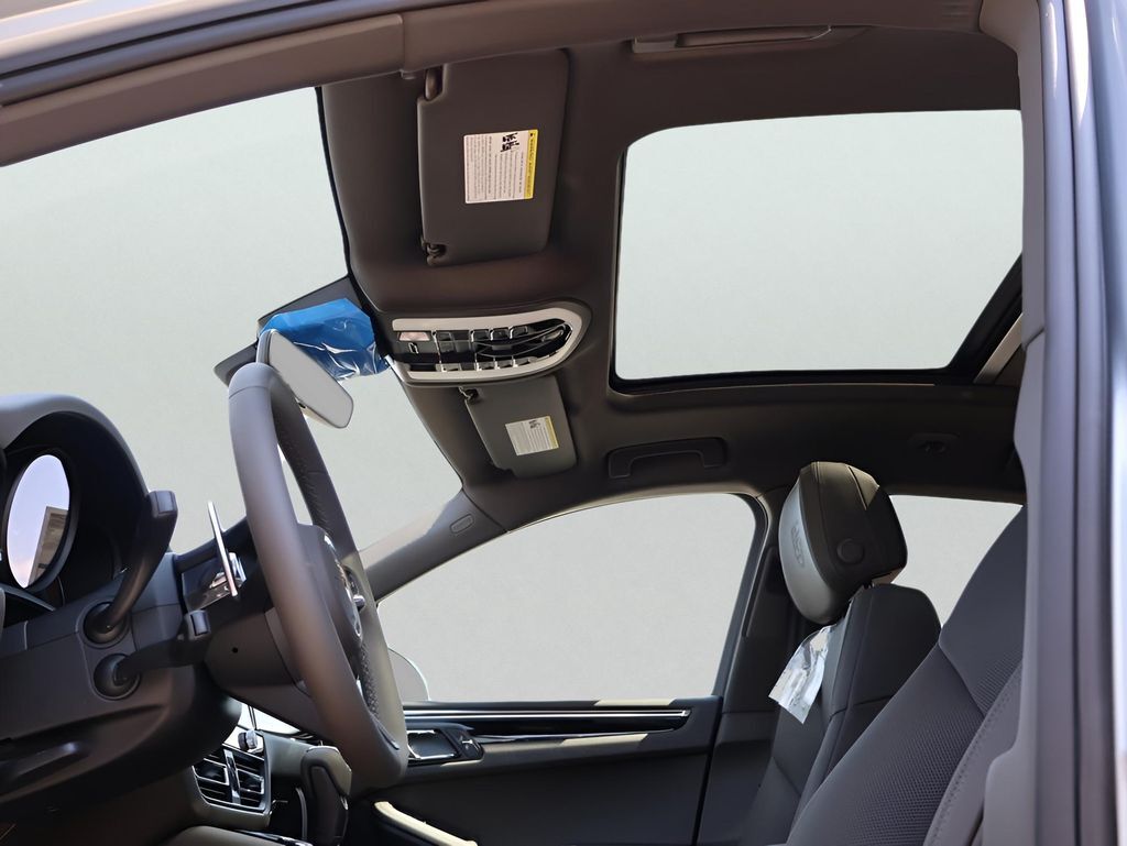 2025 Porsche Macan San Clemente CA