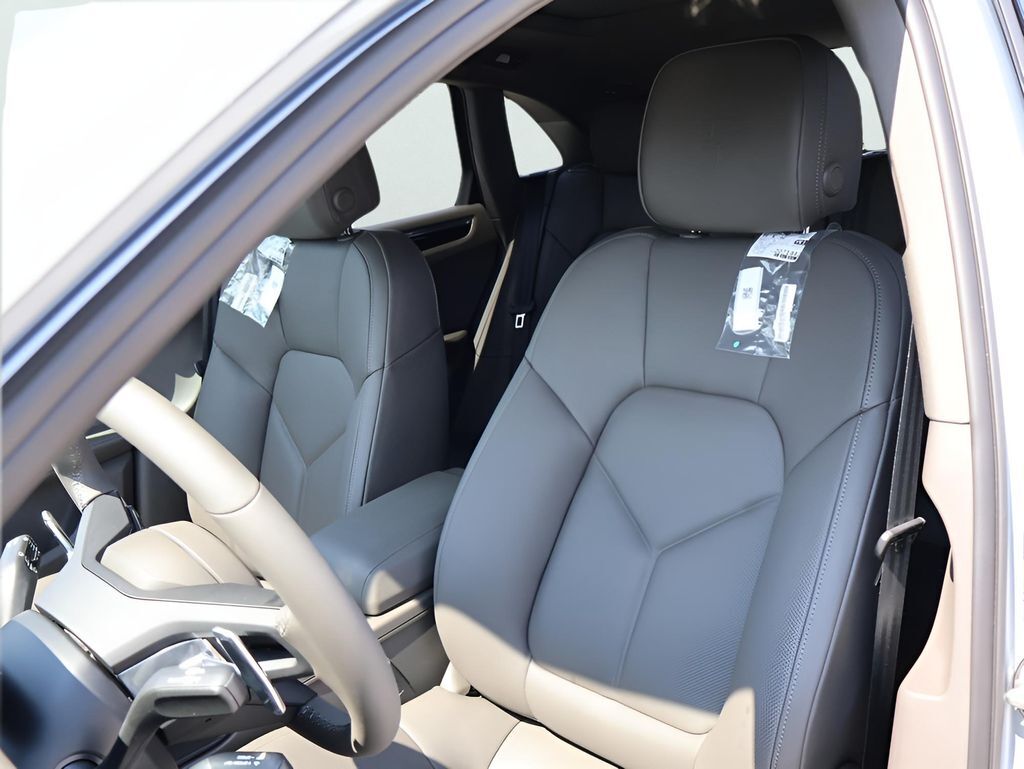 2025 Porsche Macan San Clemente CA