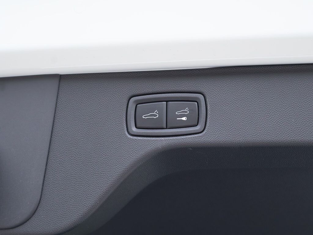 2025 Porsche Macan Electric San Clemente CA