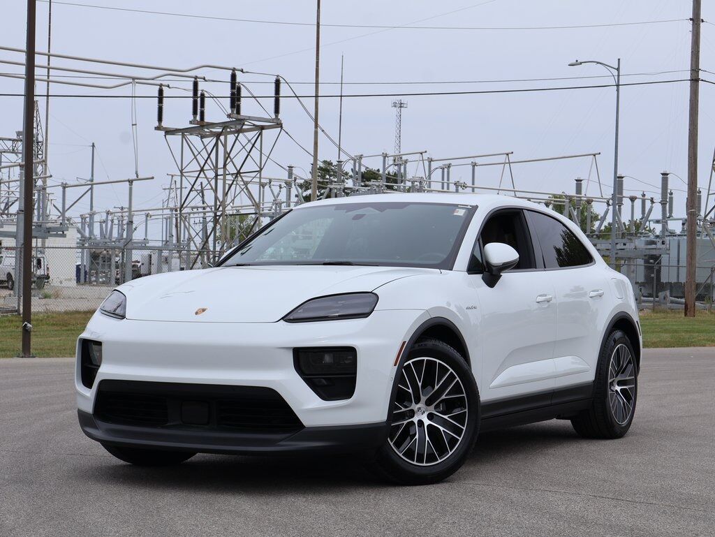 2025 Porsche Macan Electric